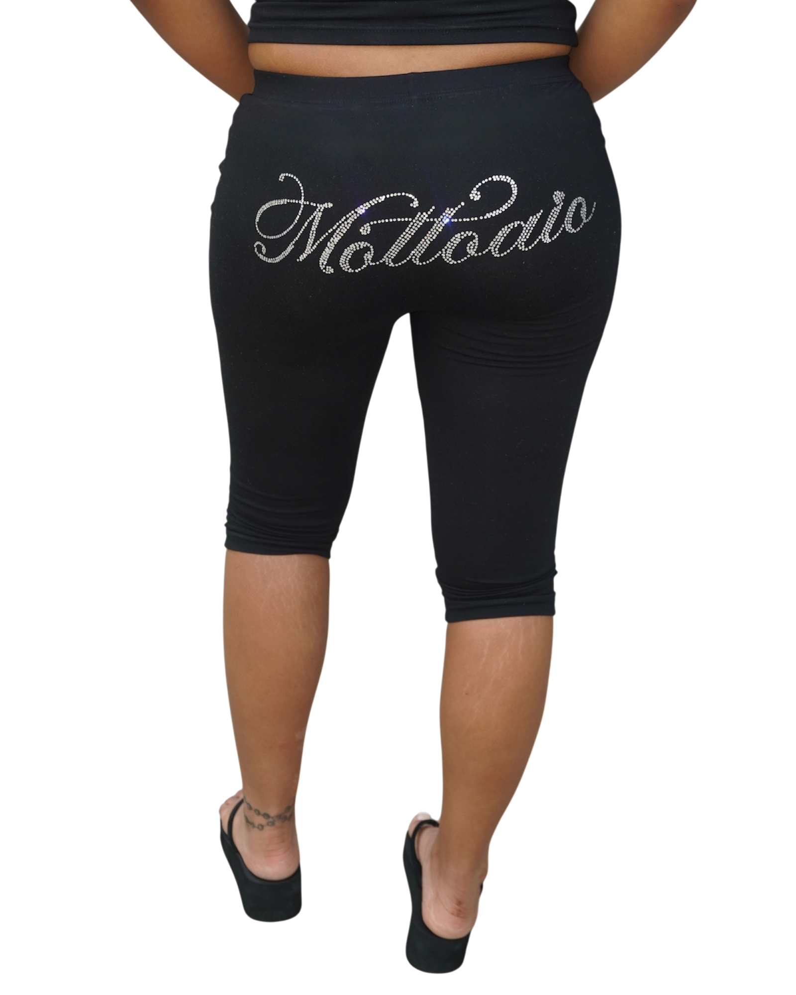 *Onyx* Capri Set